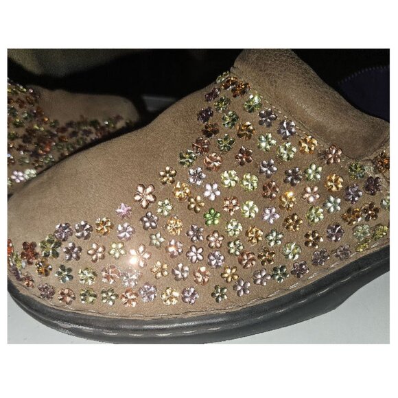 Brown Leather Mules Accented w/Metal Embellishments - Picture 6 of 8